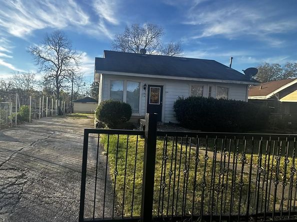 3114  Jerome Street , Dallas Texas 75223