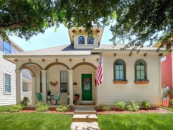 1716  Spanish Moss Way , Savannah Texas 76227