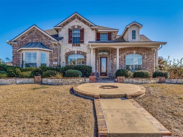 1502  Shadow Brook Trail , Garland Texas 75043