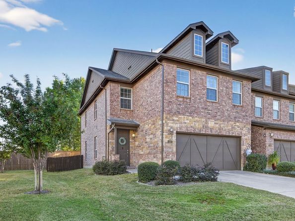 418  Hamilton Street , Lewisville Texas 75067