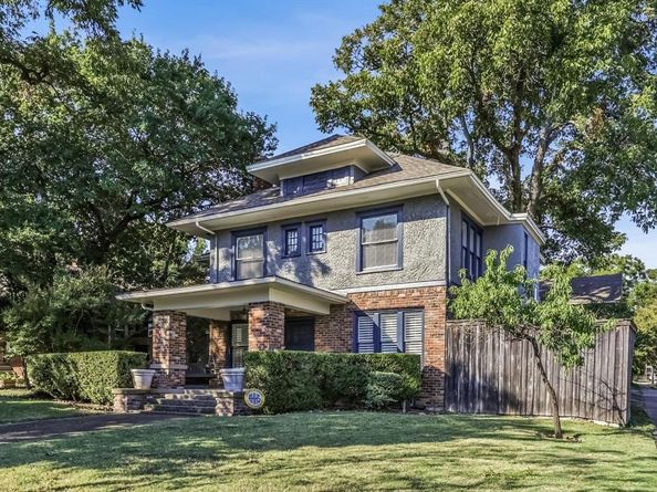 1200  Virginia Place , Fort Worth Texas 76107