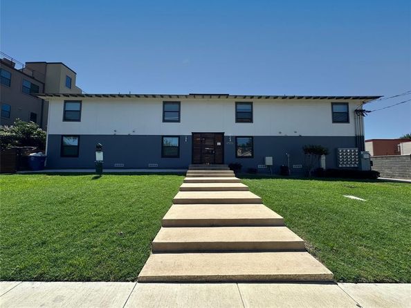 4526  Munger Avenue , Dallas Texas 75204