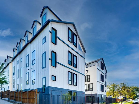 512 N Lancaster Avenue  Bldg 2, Dallas Texas 75203