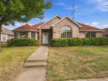 2710  Kingswood Drive 