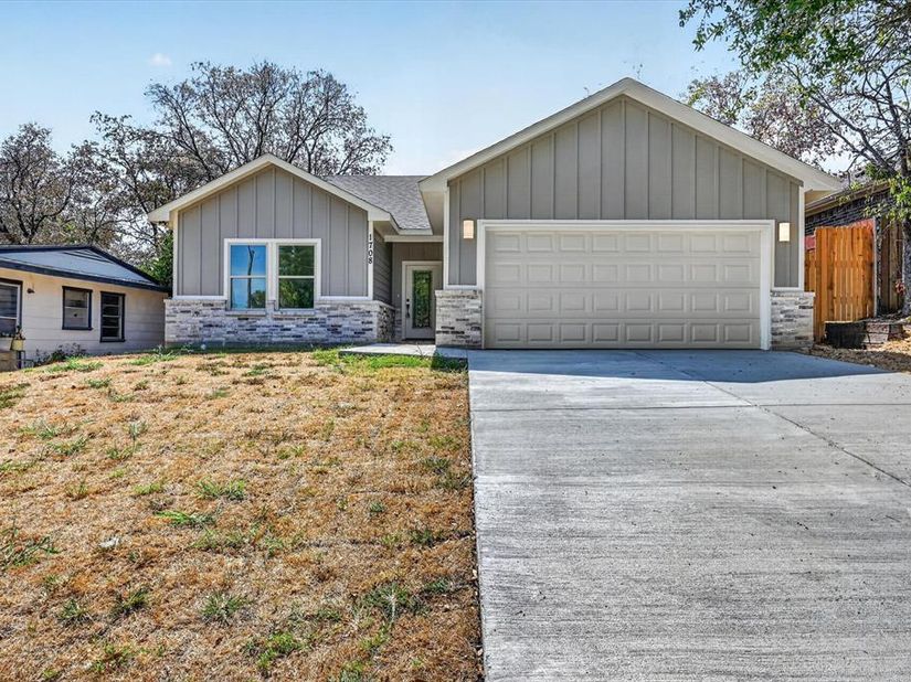 1708  Talton Avenue , Fort Worth Texas 76104