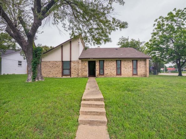 2111  Meredith Lane , Richardson Texas 75081