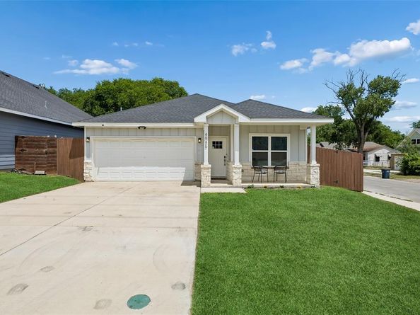4945  Ramey Avenue , Fort Worth Texas 76105