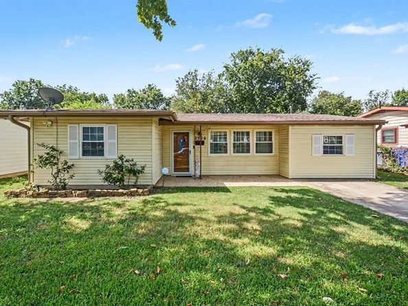2520  Collingwood Drive , Farmers Branch Texas 75234