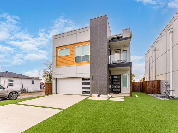 4013  Ivanhoe Lane , Dallas Texas 75212