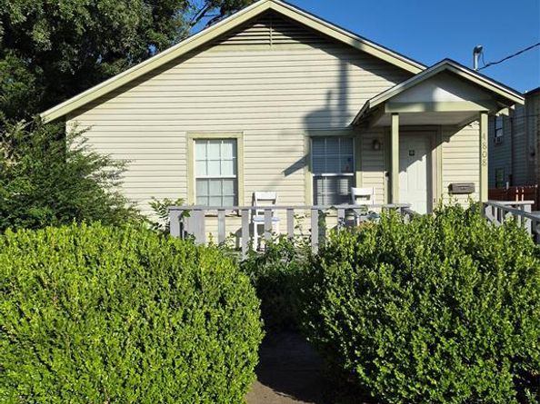 4808  Gurley  , Dallas Texas 75223