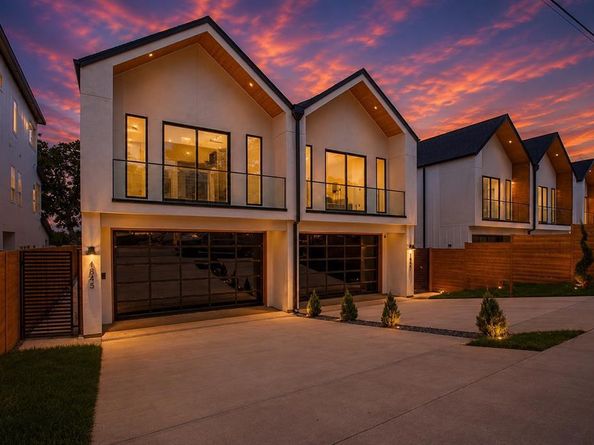 1845  Pollard Street , Dallas Texas 75208