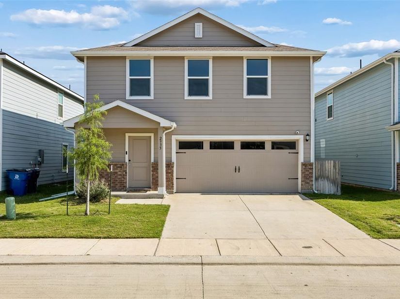 2935  Lorena Jordan Road , Dallas Texas 75212