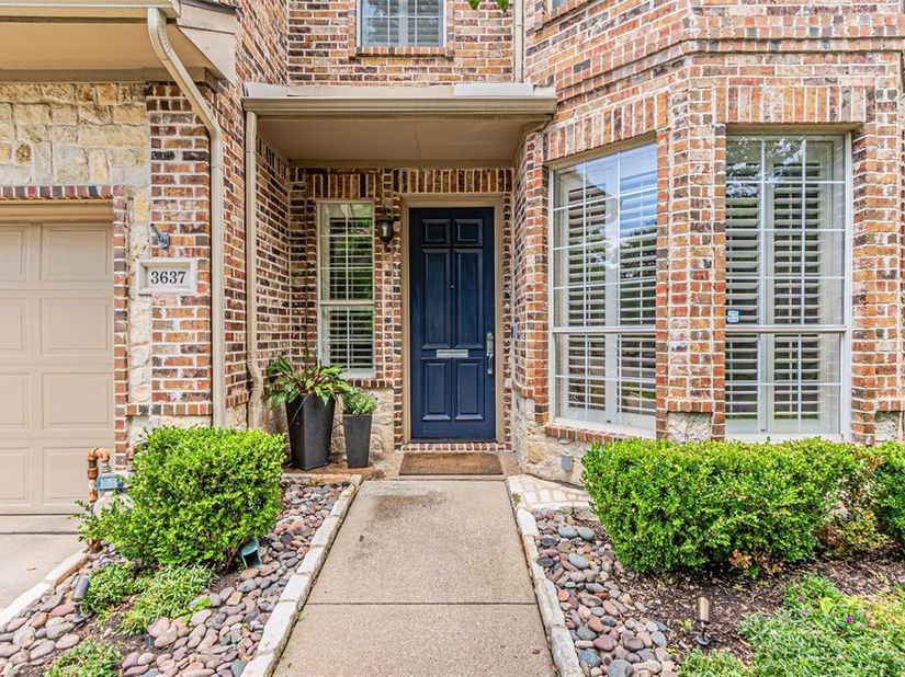 3637  Reagan Street , Dallas Texas 75219