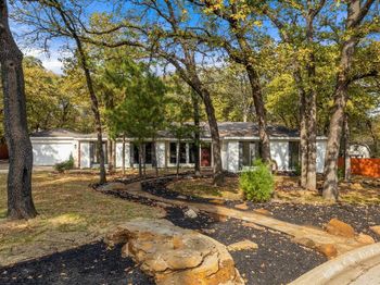 504  Chisolm Court 