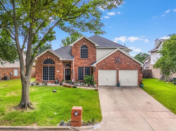 1910  Paloma Way , Arlington Texas 76006