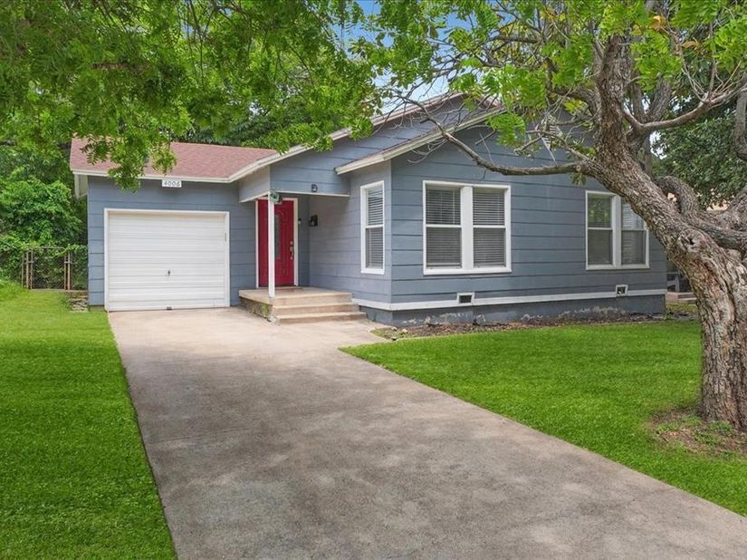 4006  Curzon Avenue , Fort Worth Texas 76107