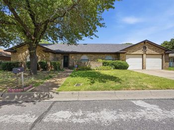 2202  Canyonwood Drive 