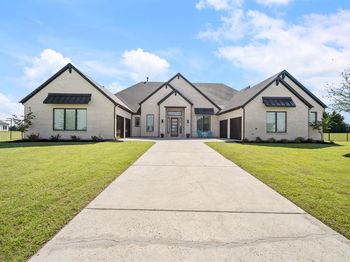 456  Infinito Drive 