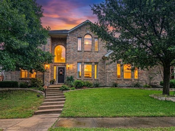 2070  Aberdeen Lane , Rockwall Texas 75087
