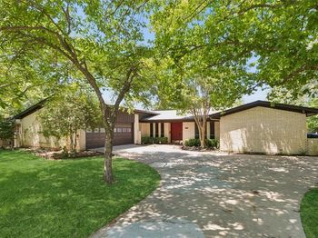 1928  Loma Linda Court 