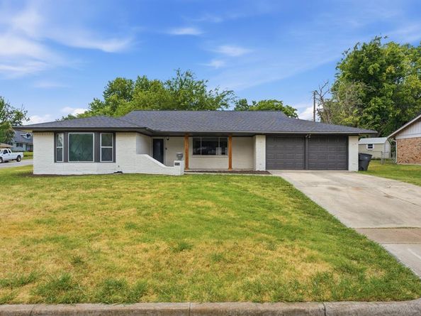 5512  Westcreek Drive , Fort Worth Texas 76133