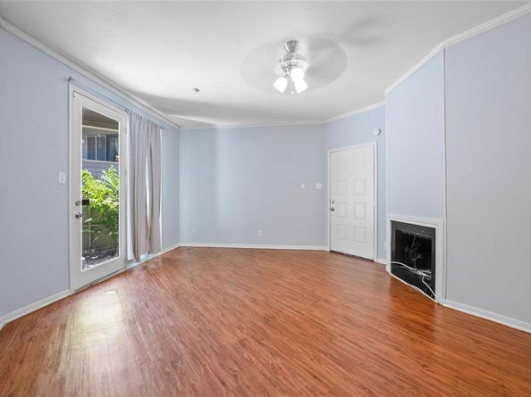 8545  Midpark Road  47, Dallas Texas 75240