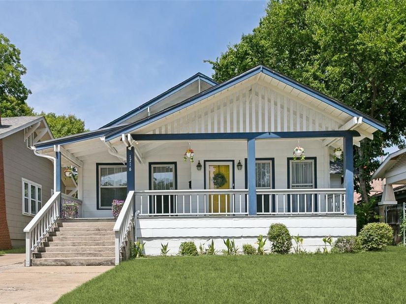 1716  Thomas Place , Fort Worth Texas 76107