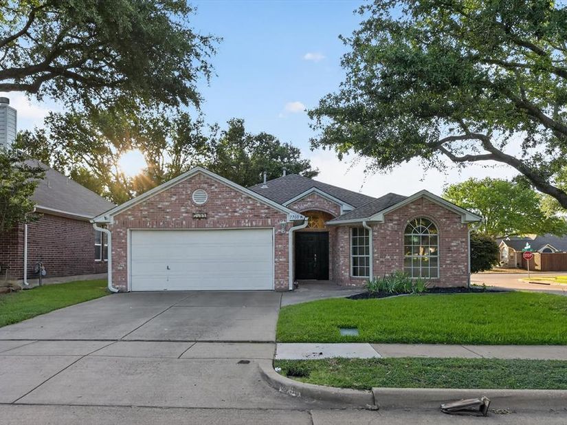 7700  Black Bear Court , Fort Worth Texas 76137