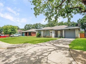 3836  Carver Place 