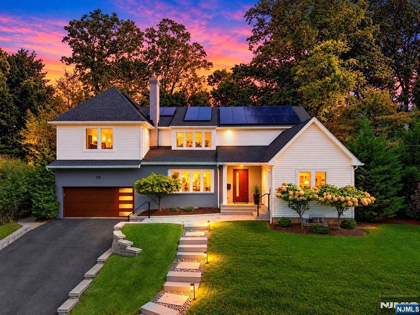 533 Ridgeland Terrace, Leonia NJ 07605
