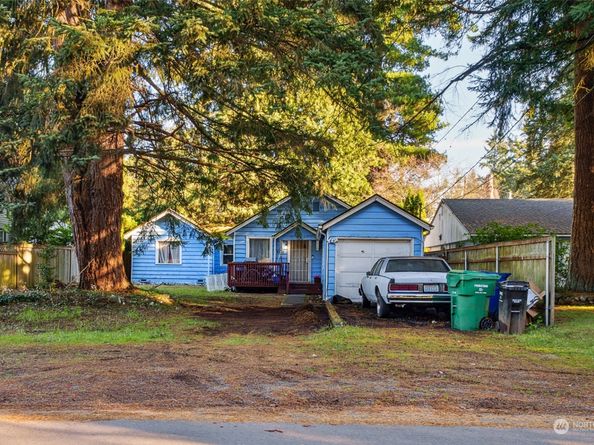 14040 Ashworth Avenue N, Seattle WA 98133