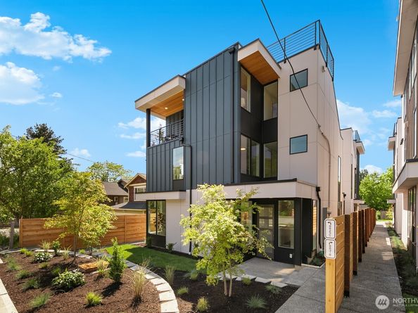 8833 Wallingford Avenue N, Seattle WA 98103