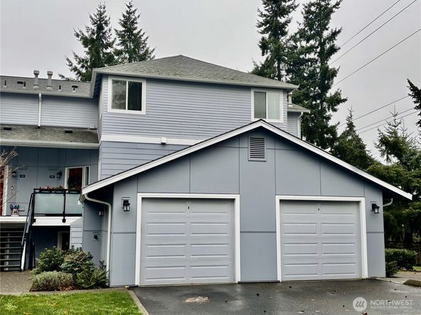 8515 244th Street SW A4, Edmonds WA 98026
