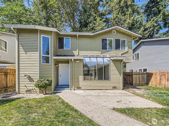 9213 1st Drive SE, Everett WA 98208