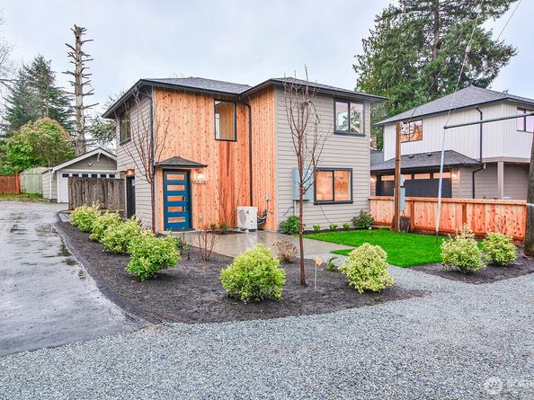 4319 SW 102nd Street, Seattle WA 98146