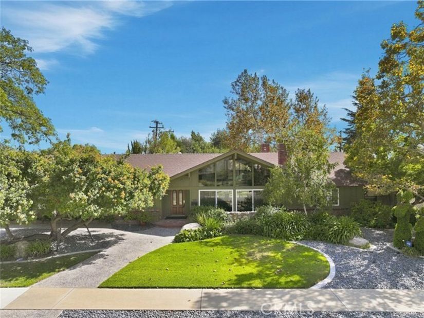 838 Maryhurst, Claremont CA 91711