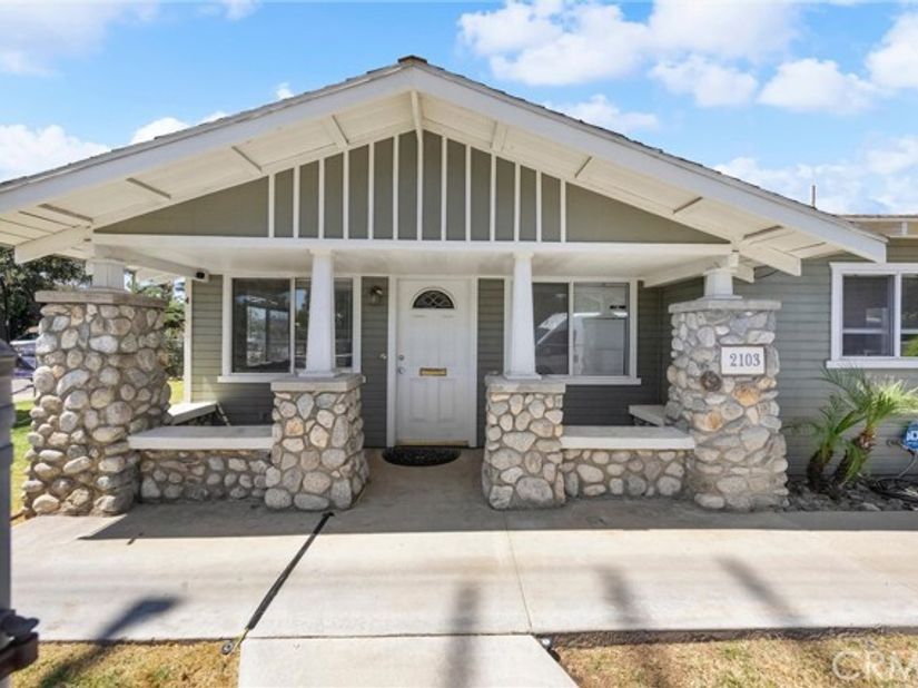 2103 B Street, La Verne CA 91750