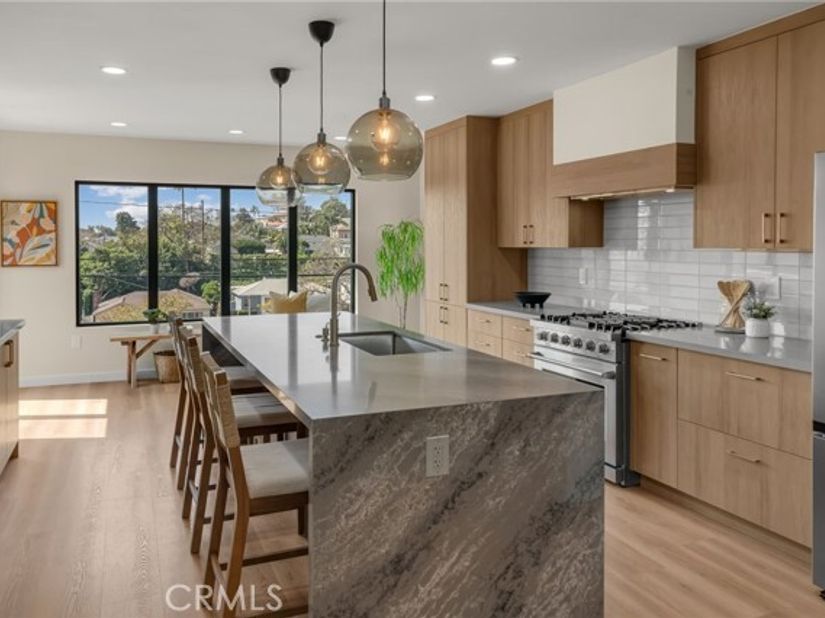 5309 Maymont, Los Angeles CA 90043