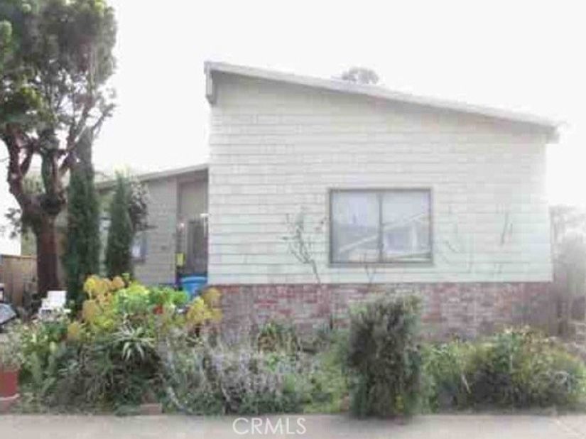 824 Dell Road, Pacifica CA 94044