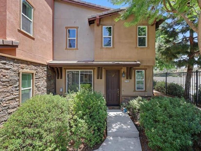 2770 Sparta 9, Chula Vista CA 91915