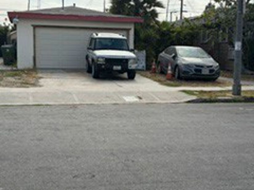 3436 8th, Los Angeles CA 90018
