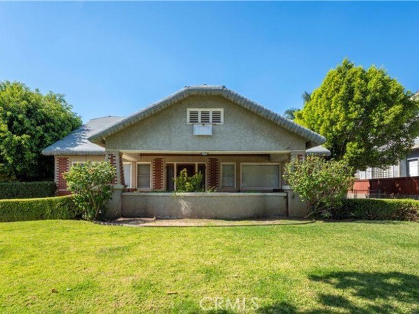 513 N Palm Avenue, Alhambra CA 91801