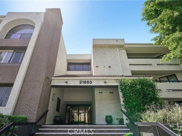 21650 Burbank Blvd. 206, Woodland Hills (los Angeles) CA 91367