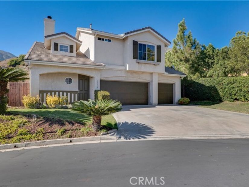 12119 Via Santa Barbara, Sylmar (los Angeles) CA 91342