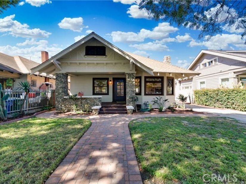2947 S Hobart, Los Angeles CA 90018