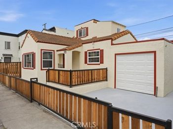 400 E 21st