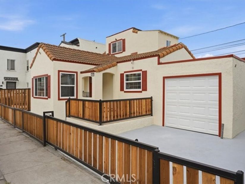 400 E 21st, Long Beach CA 90806