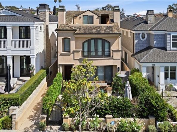 614 Orchid Avenue, Corona Del Mar (newport Beach) CA 92625