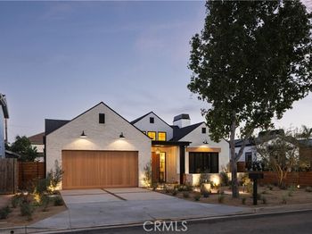 2558 Westminster