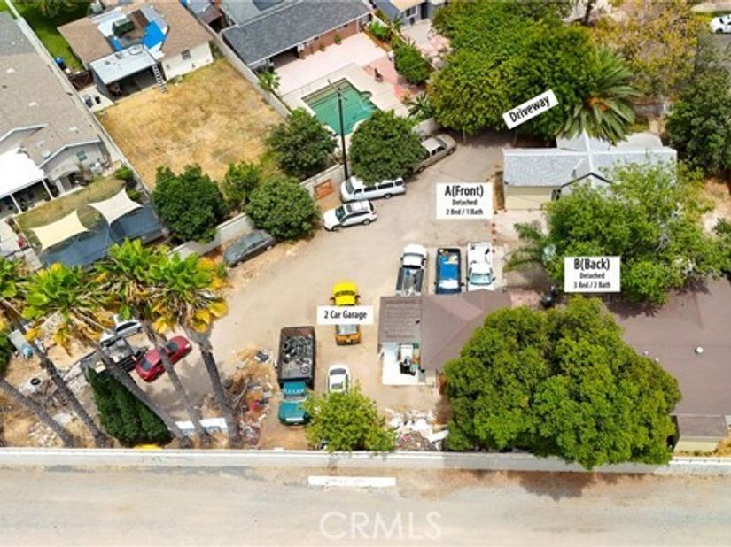 2430 W 6th Street, Santa Ana CA 92703